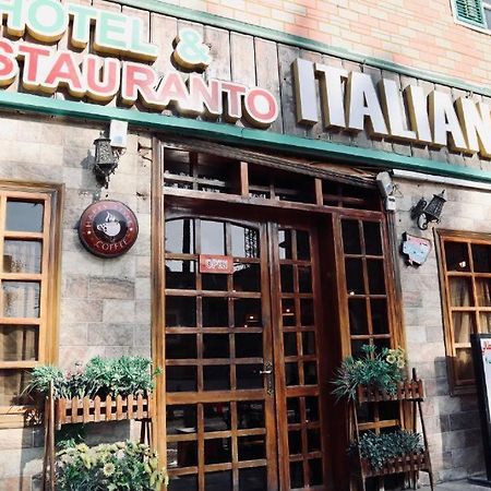 Italian House Hotel Baghdād Kültér fotó