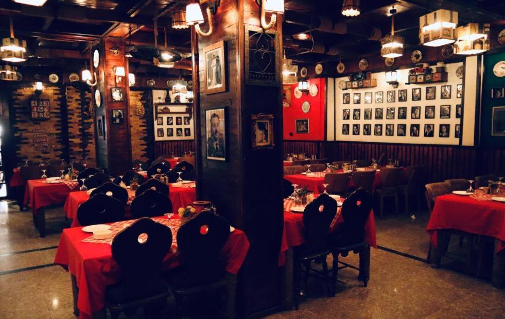 Italian House Hotel Baghdād Kültér fotó