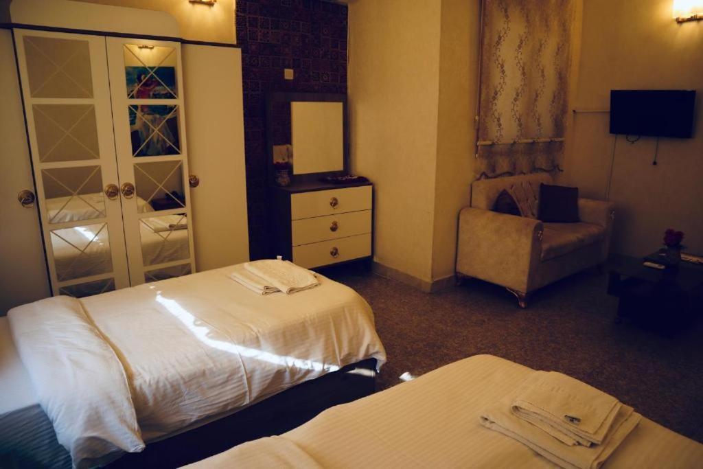 Italian House Hotel Baghdād Kültér fotó